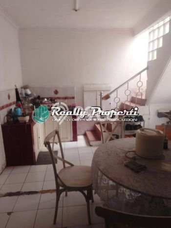 Rumah Luas Asri 3 KT Siap Huni di Jatiwaringin Bekasi Rumah Luas Asri 3 KT Siap Huni di Jatiwaringin Bekasi