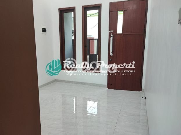 Dijual Hunian Rumah Terawat 3 Kamar di Jatiwarna, Bekasi Dijual Hunian Rumah Terawat 3 Kamar di Jatiwarna, Bekasi