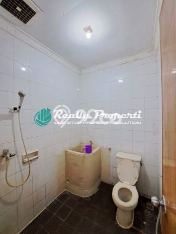 Rumah Luas Asri 3 KT Siap Huni di Cikunir Bekasi Rumah Luas Asri 3 KT Siap Huni di Cikunir Bekasi