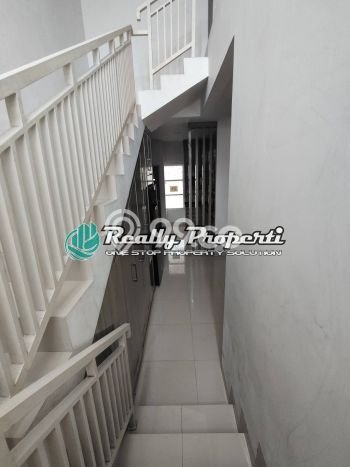 Rumah sewa siap huni 4 Kamar Tidur di Jatiwarna, Bekasi Rumah sewa siap huni 4 Kamar Tidur di Jatiwarna, Bekasi