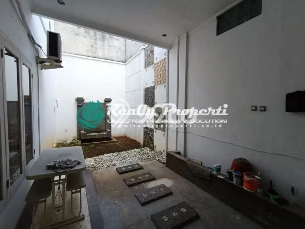 Rumah sewa siap pakai 4 Kamar Tidur di Jatiwaringin, Bekasi Rumah sewa siap pakai 4 Kamar Tidur di Jatiwaringin, Bekasi