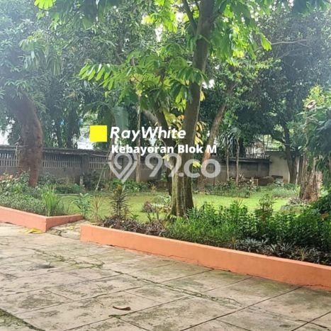 Hunian Mewah LB 500m2 Siap Huni Desain Elegan di Kemang, Jakarta Selatan Hunian Mewah LB 500m2 Siap Huni Desain Elegan di Kemang, Jakarta Selatan