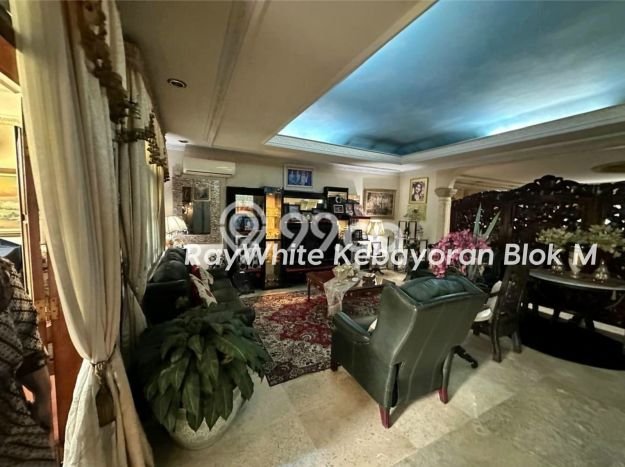 Best Deal Hunian Premium Ideal dan Luas di Tebet, Jakarta Selatan Best Deal Hunian Premium Ideal dan Luas di Tebet, Jakarta Selatan