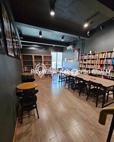 Ruko Bagus Dijual LB 350m2 Lokasi Strategis Jakarta Selatan Area Cocok untuk Bisnis Ruko Bagus Dijual LB 350m2 Lokasi Strategis Jakarta Selatan Area Cocok untuk Bisnis