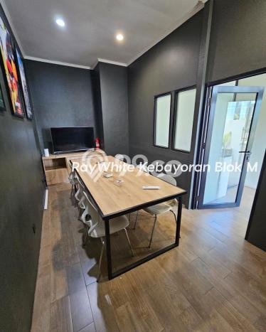 Ruko Bagus Dijual LB 350m2 Lokasi Strategis Jakarta Selatan Area Cocok untuk Bisnis Ruko Bagus Dijual LB 350m2 Lokasi Strategis Jakarta Selatan Area Cocok untuk Bisnis