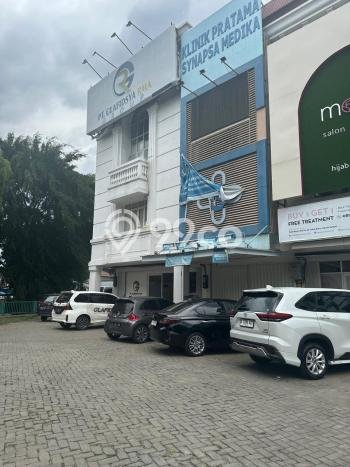 Disewakan Ruko di Pusat Kota Jakarta Selatan Ramai Strategis Disewakan Ruko di Pusat Kota Jakarta Selatan Ramai Strategis