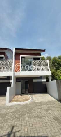 Dijual Rumah 3 Kamar Lokasi Ideal Bagus dan Strategis di Bekasi Timur Dijual Rumah 3 Kamar Lokasi Ideal Bagus dan Strategis di Bekasi Timur