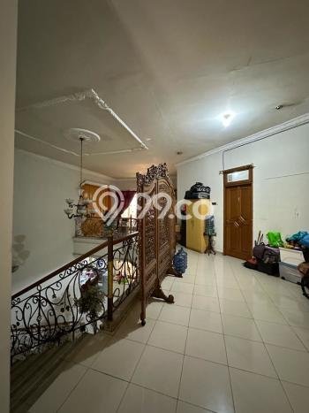 Rumah Mewah LB 237m2 Siap Pakai Desain Elegan di Pondok Bambu, Jakarta Timur Rumah Mewah LB 237m2 Siap Pakai Desain Elegan di Pondok Bambu, Jakarta Timur