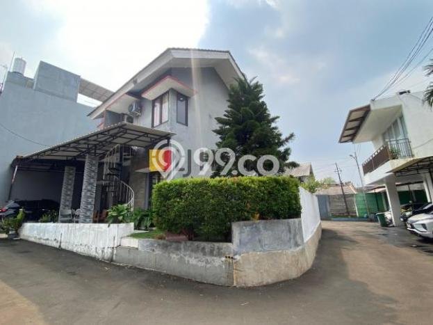 For Sale Rumah Mewah Exclusive di Ciracas, Jakarta Timur For Sale Rumah Mewah Exclusive di Ciracas, Jakarta Timur