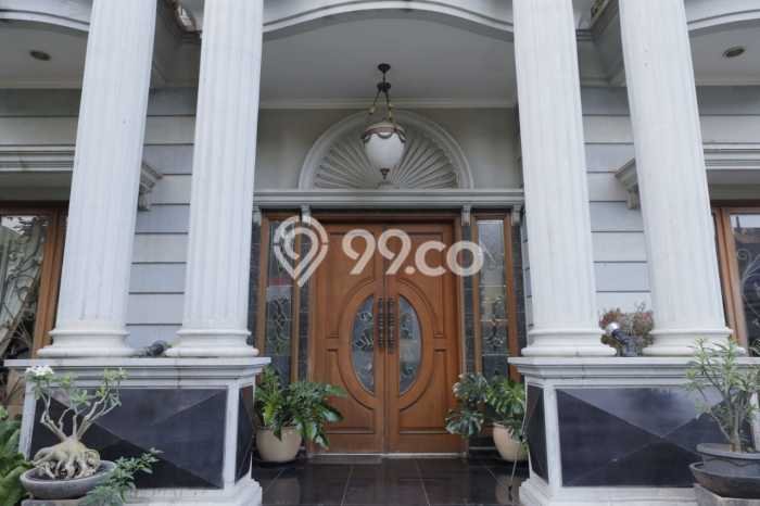 Rumah Mewah LB 399m2 Siap Pakai Desain Elegan di Pekayon, Bekasi Rumah Mewah LB 399m2 Siap Pakai Desain Elegan di Pekayon, Bekasi