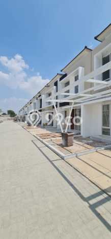 Jual Rumah Favorit Siap Huni LB 75m2 di Bekasi Barat, Bekasi Jual Rumah Favorit Siap Huni LB 75m2 di Bekasi Barat, Bekasi