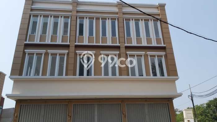 Ruko Dijual di Prime Area Jakarta Timur Luas 174m2 Ruko Dijual di Prime Area Jakarta Timur Luas 174m2