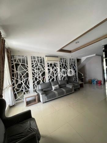Jual Rumah Mewah Megah Dengan View Eksklusif di Modernland, Tangerang Jual Rumah Mewah Megah Dengan View Eksklusif di Modernland, Tangerang