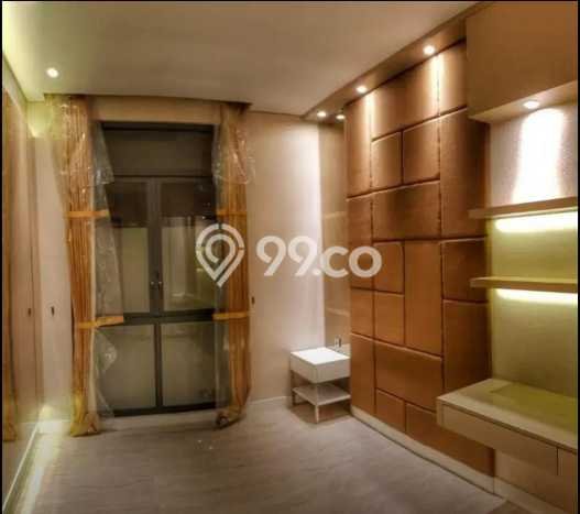 Ready to Use! Luxury House LT 220m2 Desain Elegan di BSD City Ready to Use! Luxury House LT 220m2 Desain Elegan di BSD City