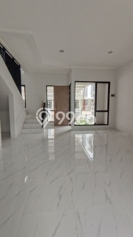 Rumah Luas Asri 3 KT Siap Pakai di Cikokol Tangerang Rumah Luas Asri 3 KT Siap Pakai di Cikokol Tangerang