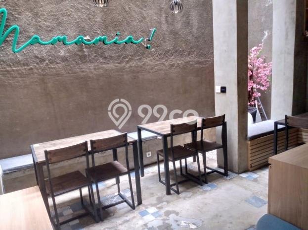 AREA BISNIS! Ruko Kawasan , Luas 201m2m², Mainroad, Ramai AREA BISNIS! Ruko Kawasan , Luas 201m2m², Mainroad, Ramai