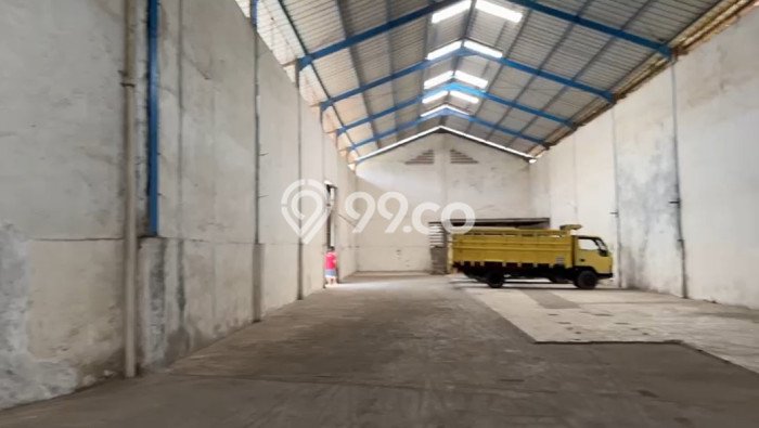 Gudang untuk Disewa di Pusat Tangerang Luas Bangunan 630m2 Gudang untuk Disewa di Pusat Tangerang Luas Bangunan 630m2