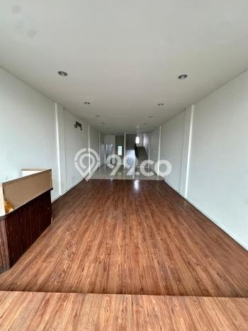 Unit Ruko Dijual di Tangerang LT 82m2 & LB 246m2 Unit Ruko Dijual di Tangerang LT 82m2 & LB 246m2