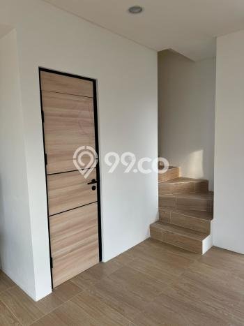 Disewakan Segera Rumah Kondisi Baik di Area Karawaci, Tangerang Disewakan Segera Rumah Kondisi Baik di Area Karawaci, Tangerang