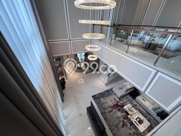 Ready to Use! Luxury House LT 298m2 Desain Elegan di Gading Serpong Ready to Use! Luxury House LT 298m2 Desain Elegan di Gading Serpong