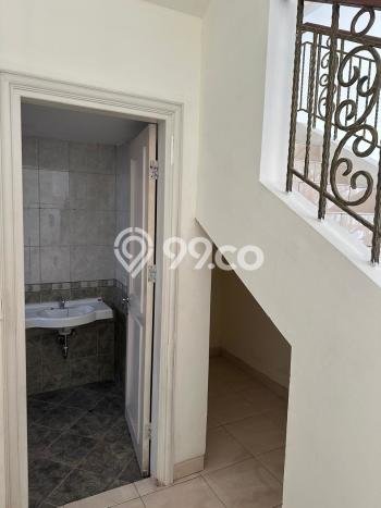 Jual Rumah Luas Elegan Dengan View Cantik di BSD, Tangerang Jual Rumah Luas Elegan Dengan View Cantik di BSD, Tangerang