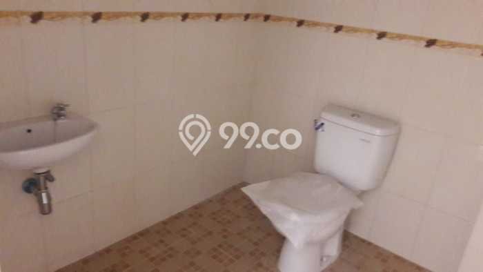 Unit Ruko Dijual di Jakarta Barat LT 85m2 & LB 400m2 Unit Ruko Dijual di Jakarta Barat LT 85m2 & LB 400m2