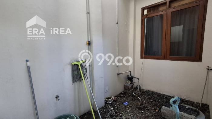 Dijual Rumah 3 Kamar Lokasi Strategis Nyaman dan Strategis di Solo Baru Dijual Rumah 3 Kamar Lokasi Strategis Nyaman dan Strategis di Solo Baru