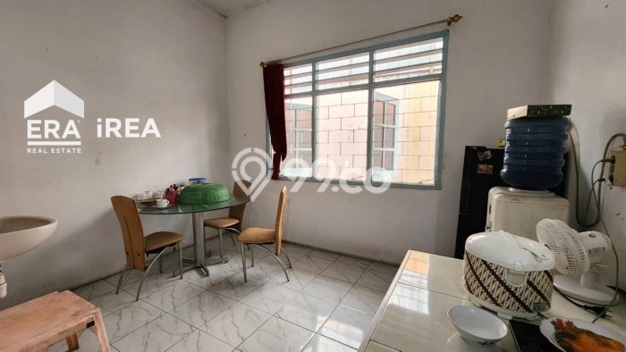 Gudang Kawasan Gondangrejo, Luas 881m2m², Mainroad, Area Strategis Gudang Kawasan Gondangrejo, Luas 881m2m², Mainroad, Area Strategis