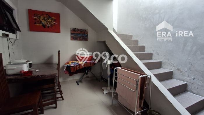 Rumah Modern Minimalis 4 Kamar Bisa Langsung Pindah di Depok Rumah Modern Minimalis 4 Kamar Bisa Langsung Pindah di Depok