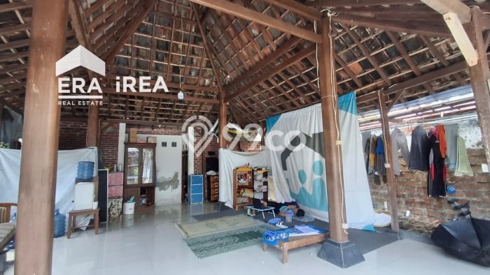 Tanah Strategis Kawasan Depok, Luas 207m2m², Cocok untuk Investasi Tanah Strategis Kawasan Depok, Luas 207m2m², Cocok untuk Investasi