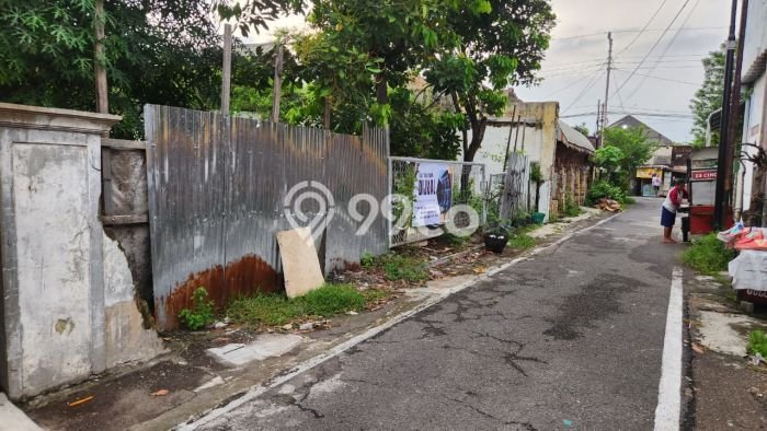 Kavling Tanah Dijual di Banjarsari, Solo, Luas 360m2 Area Strategis Kavling Tanah Dijual di Banjarsari, Solo, Luas 360m2 Area Strategis