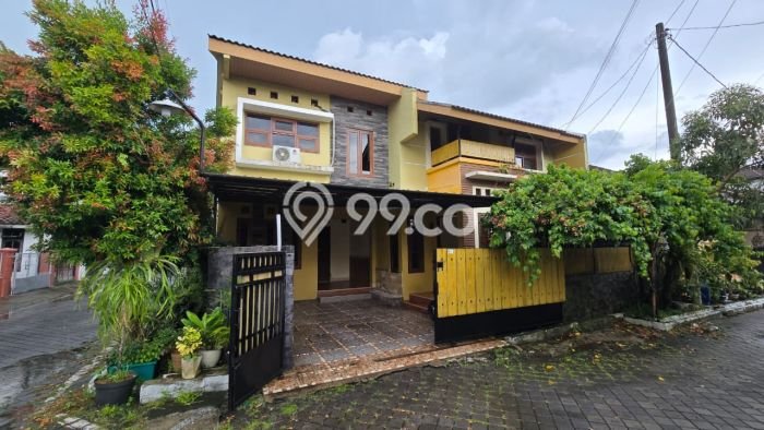 Dijual Cepat Rumah Favorit Siap Huni LB 225m2 di Colomadu, Solo Dijual Cepat Rumah Favorit Siap Huni LB 225m2 di Colomadu, Solo