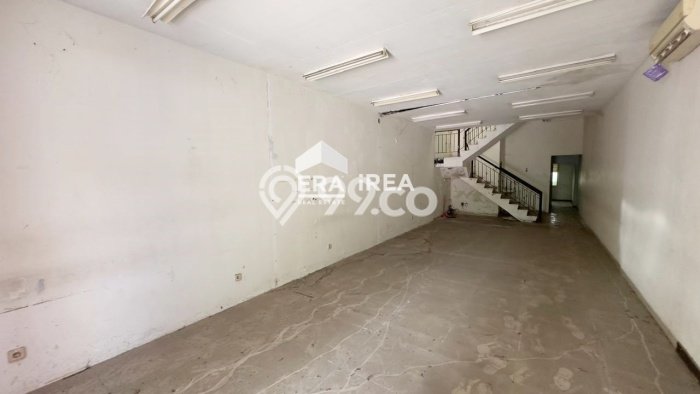 Disewakan Ruko di Banjarsari Solo LT 166m2, LB 210m2 Disewakan Ruko di Banjarsari Solo LT 166m2, LB 210m2