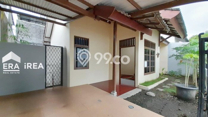 Dijual Cepat Rumah Bagus Siap Huni LB 80m2 di Colomadu, Solo Dijual Cepat Rumah Bagus Siap Huni LB 80m2 di Colomadu, Solo