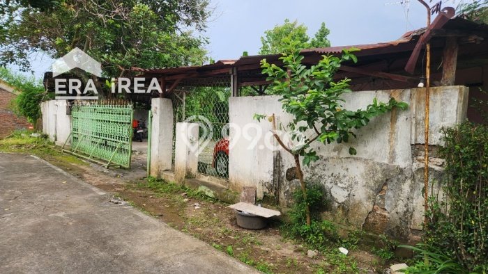 Lahan untuk Dijual di Laweyan Solo Luas 702m2 Lahan untuk Dijual di Laweyan Solo Luas 702m2