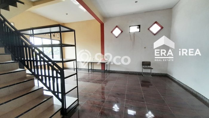 Rumah Strategis Minimalis Lb 300m2 di Colomadu, Solo Rumah Strategis Minimalis Lb 300m2 di Colomadu, Solo