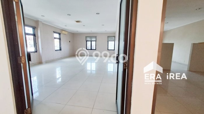 Hot Offer Hunian Mewah Ideal dan Luas di Colomadu, Solo Hot Offer Hunian Mewah Ideal dan Luas di Colomadu, Solo