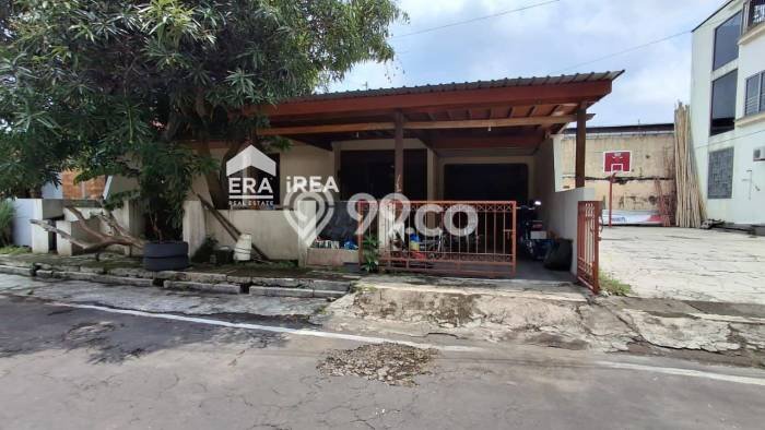 Jual Rumah Favorit Siap Huni LB 150m2 di Kartasura, Sukoharjo Jual Rumah Favorit Siap Huni LB 150m2 di Kartasura, Sukoharjo