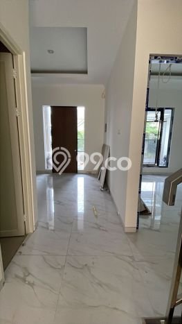 For Sale Rumah Elit Exclusive di Rungkut, Surabaya For Sale Rumah Elit Exclusive di Rungkut, Surabaya
