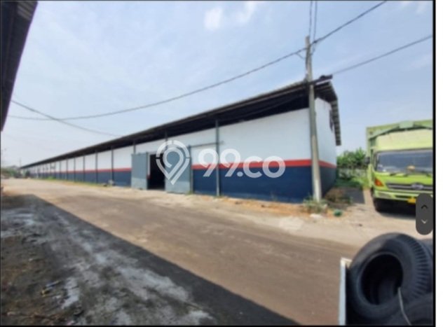 Gudang Dijual di Surabaya LT 31705m2 & LB 6200m2 Lokasi Terbaik! Gudang Dijual di Surabaya LT 31705m2 & LB 6200m2 Lokasi Terbaik!