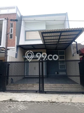 Jual Rumah Eksklusif 3 KT di Pondok Tjandra, Sidoarjo Jual Rumah Eksklusif 3 KT di Pondok Tjandra, Sidoarjo
