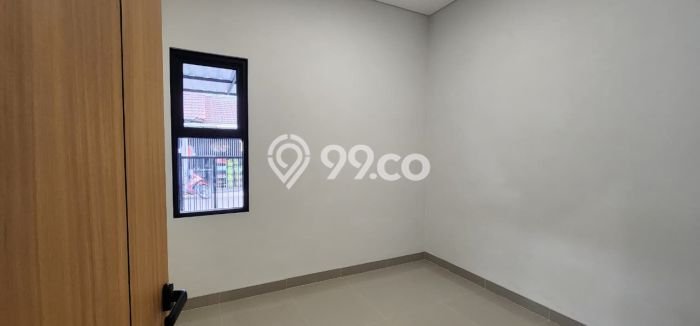 Rumah Luas Asri 2 KT Siap Pakai di Gading Serpong Tangerang Rumah Luas Asri 2 KT Siap Pakai di Gading Serpong Tangerang