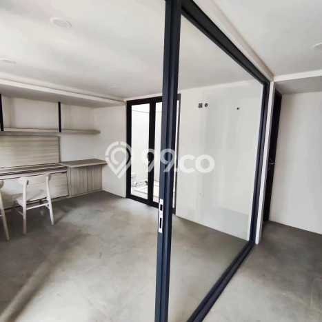 Rumah Luas Asri 3 KT Siap Pakai di BSD Tangerang Rumah Luas Asri 3 KT Siap Pakai di BSD Tangerang