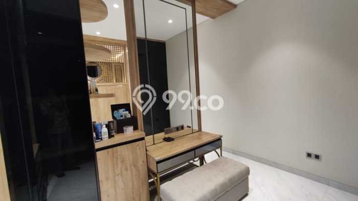 Rumah Elit Modern Tanpa Renovasi di Gading Serpong Pondok Hijau Golf Tangerang Rumah Elit Modern Tanpa Renovasi di Gading Serpong Pondok Hijau Golf Tangerang