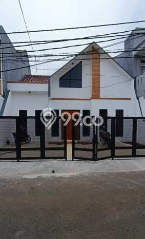 Jual Rumah Eksklusif 4 KT di BSD Griya Loka, Tangerang Jual Rumah Eksklusif 4 KT di BSD Griya Loka, Tangerang