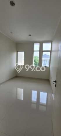 Dijual Cepat Rumah 4 KT 3 KM di Lokasi Strategis Gading Serpong The Spring, Tangerang Dijual Cepat Rumah 4 KT 3 KM di Lokasi Strategis Gading Serpong The Spring, Tangerang