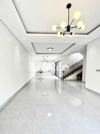 For Sale! Premium House LT 144m2 Desain Modern di BSD Griya Loka For Sale! Premium House LT 144m2 Desain Modern di BSD Griya Loka