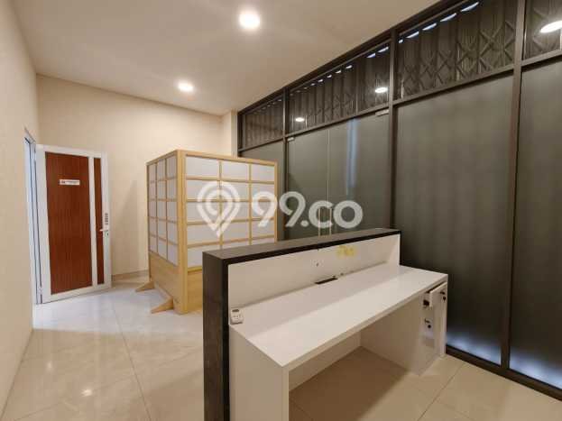 Unit Ruko Dijual di Tangerang LT 108m2 & LB 356m2 Unit Ruko Dijual di Tangerang LT 108m2 & LB 356m2