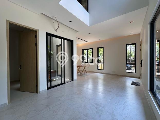 Ready to Use! Premium House LT 102m2 Desain Modern di BSD Vanya Park Ready to Use! Premium House LT 102m2 Desain Modern di BSD Vanya Park