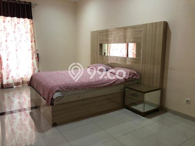 Rumah Luxury Modern Tanpa Renovasi di Alam Sutera Tangerang Rumah Luxury Modern Tanpa Renovasi di Alam Sutera Tangerang